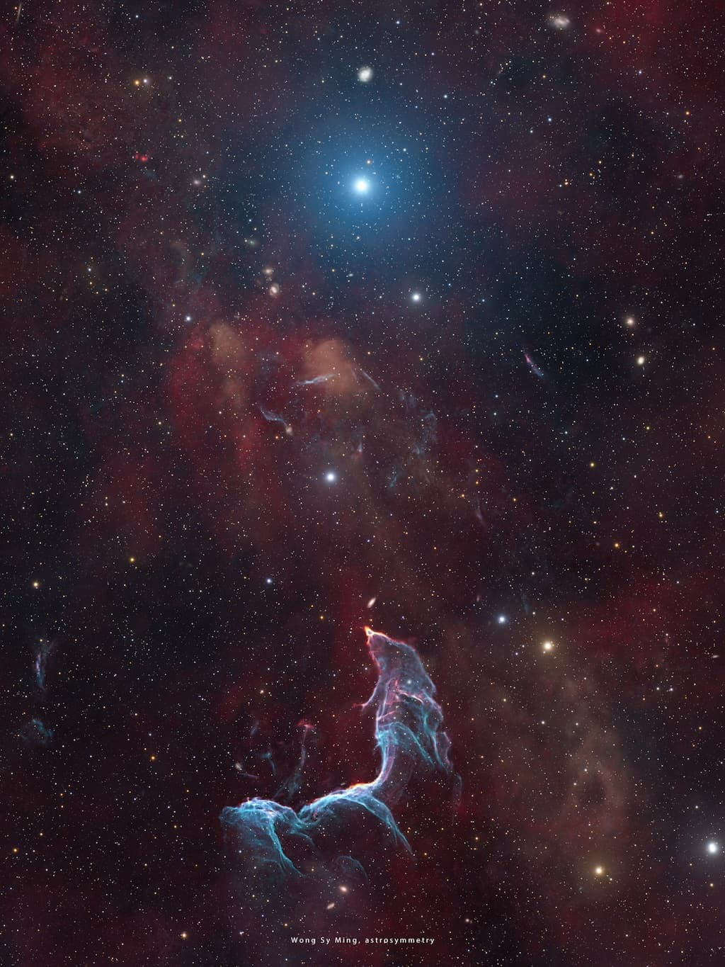 Zbytky supernovy v mlhovině Mořská panna